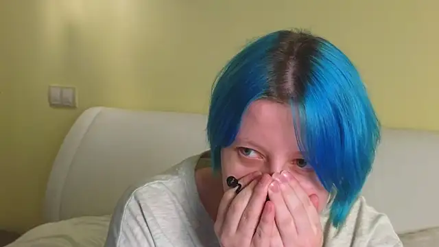 Snapshot of ErlineBeamer chatting on March 2025 10:25:02 AM ErlineBeamer online show from March 2025 10:25:02 AM