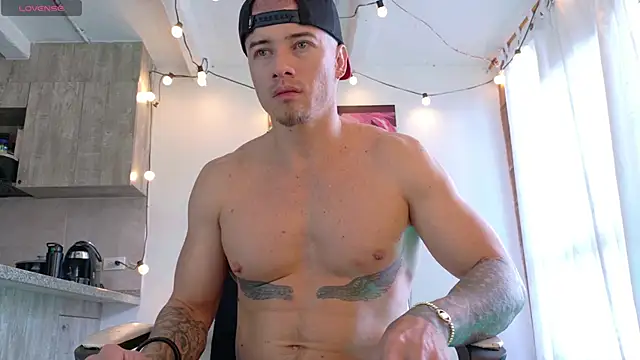 Ryannblue07 online show from October 2025 08:18:02 PM