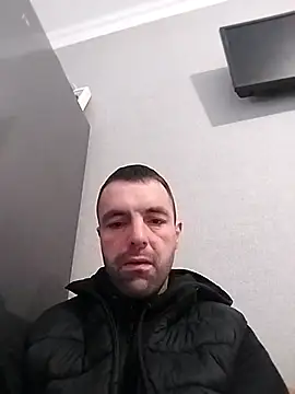 MaksDzubaV online show from March 2026 06:46:02 AM