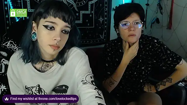 lovelockedlips online show from November 2025 01:59:01 AM