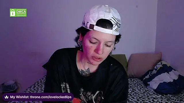 lovelockedlips online show from January 2026 03:01:02 AM