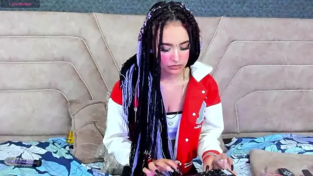 Snapshot of alice_foxred chatting on December 2025 08:25:01 PM alice foxred online show from December 2025 08:25:01 PM