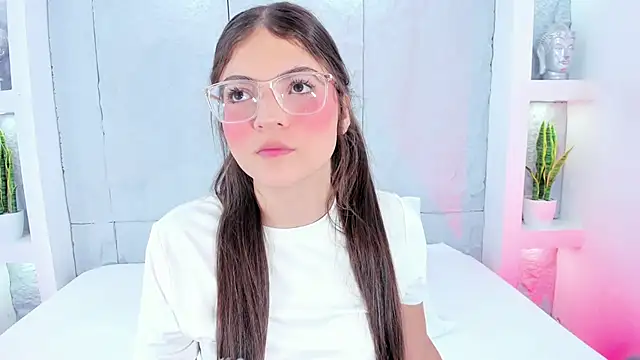 DulceVela  online show from October 2025 10:50:01 PM