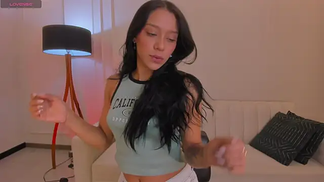 AmaliaCrus online show from October 2025 12:11:01 AM