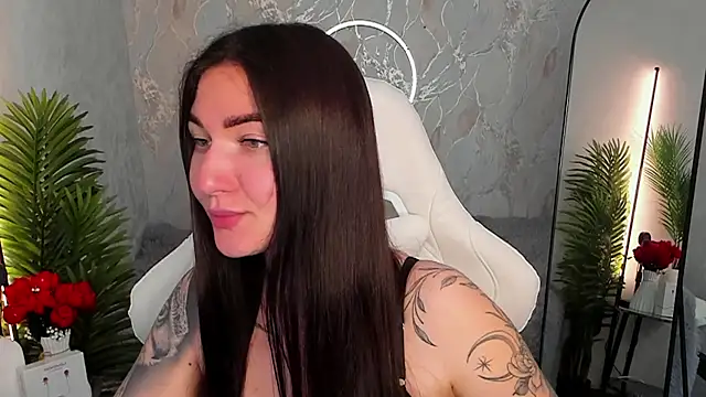 Snapshot of babyisperfect chatting on June 2026 01:44:02 AM babyisperfect online show from June 2026 01:44:02 AM