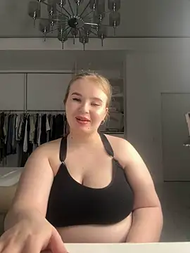 Snapshot of Amy_Sky_ chatting on March 2025 10:15:01 PM Amy Sky online show from March 2025 10:15:01 PM