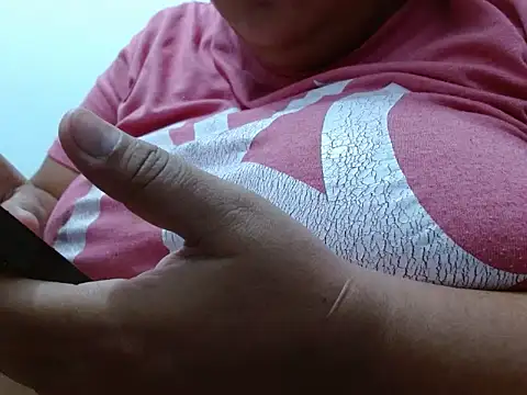 Snapshot of Lanegracalientexx chatting on December 2025 12:21:01 PM Lanegracalientexx online show from December 2025 12:21:01 PM