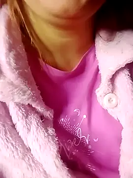 Snapshot of Maya-Moon chatting on January 2026 02:39:02 AM Maya-Moon online show from January 2026 02:39:02 AM