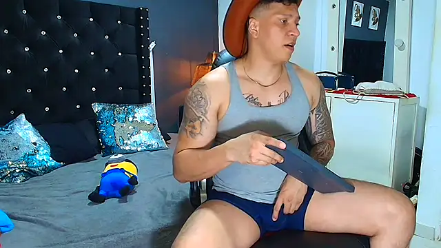 ethan dalton  online show from April 2026 03:20:01 AM