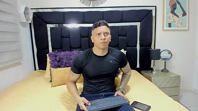 ethan dalton  online show from May 2026 03:34:01 AM
