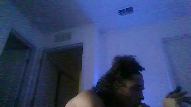 Snapshot of shurthingx chatting on May 2026 09:33:02 PM shurthingx online show from May 2026 09:33:02 PM