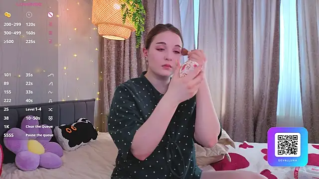 ConstanceHelms online show from April 2026 05:07:02 AM