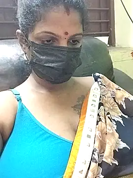 Snapshot of poojaa-rani chatting on December 2025 06:05:01 PM poojaa-rani online show from December 2025 06:05:01 PM