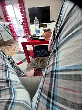 Snapshot of Maurzio@xh chatting on March 2025 04:10:01 PM Maurzioxh online show from March 2025 04:10:01 PM