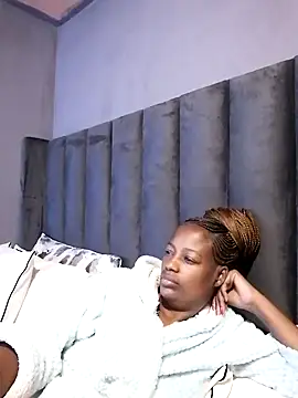 Snapshot of sexylira chatting on October 2025 10:22:02 AM sexylira online show from October 2025 10:22:02 AM