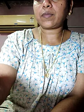 JENNIFERtamil online show from May 2026 01:18:01 PM