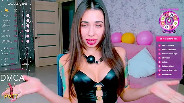 Snapshot of vinkiepinkie chatting on September 2025 05:12:02 PM vinkiepinkie online show from September 2025 05:12:02 PM