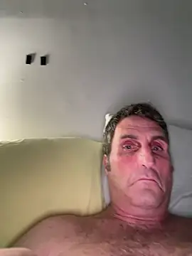 Snapshot of Bw3322 chatting on April 2026 04:18:01 AM Bw3322 online show from April 2026 04:18:01 AM