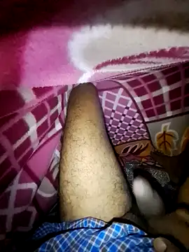 Snapshot of hot_integer chatting on November 2025 04:24:01 PM hot integer online show from November 2025 04:24:01 PM