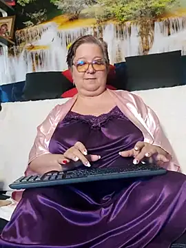 QueenPammy1 online show from April 2026 05:38:01 AM