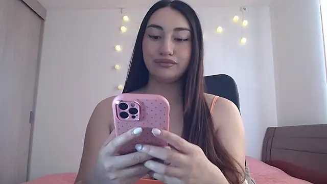 nalafoster online show from March 2026 03:05:01 PM