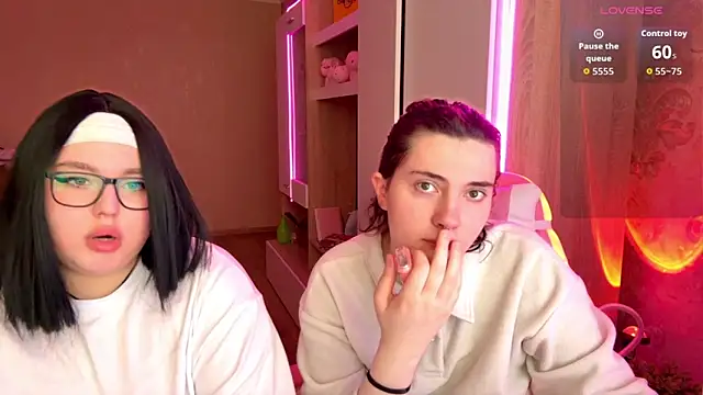 Snapshot of camgirl_xxx chatting on February 2026 12:23:02 PM camgirl xxx online show from February 2026 12:23:02 PM