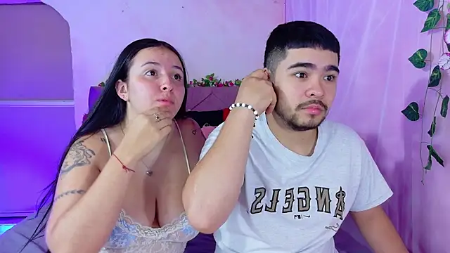  mia and mike  online show from September 2025 01:25:02 PM