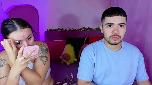  mia and mike  online show from October 2025 01:01:02 PM