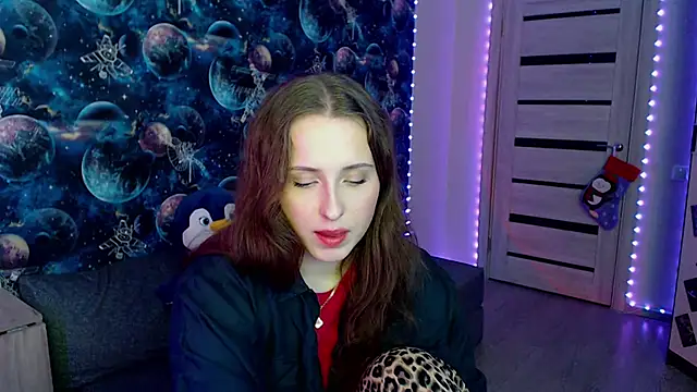 Snapshot of BarbiePieer chatting on December 2025 05:31:02 PM BarbiePieer online show from December 2025 05:31:02 PM