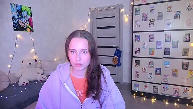 Snapshot of BarbiePieer chatting on December 2025 05:28:02 PM BarbiePieer online show from December 2025 05:28:02 PM