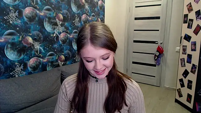 GinnyBlacky online show from December 2025 06:15:01 PM