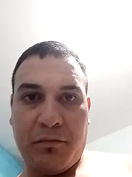 Snapshot of calfran chatting on October 2025 02:23:02 AM calfran online show from October 2025 02:23:02 AM