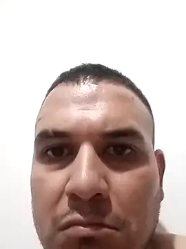 Snapshot of calfran chatting on November 2025 03:16:02 AM calfran online show from November 2025 03:16:02 AM