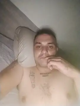 Snapshot of calfran chatting on November 2025 08:17:01 AM calfran online show from November 2025 08:17:01 AM