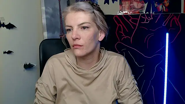 Snapshot of VanessaRey_ chatting on May 2026 03:57:02 AM VanessaRey online show from May 2026 03:57:02 AM