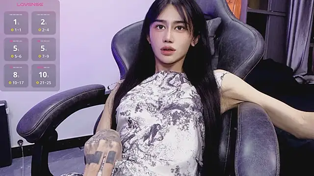Rainbow-sweet online show from May 2026 06:35:02 PM