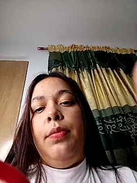 Snapshot of Deepika_padukoneNisha chatting on September 2025 11:43:01 AM Deepika padukoneNisha online show from September 2025 11:43:01 AM