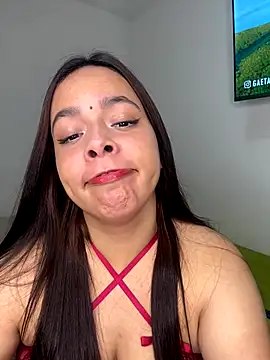 Snapshot of Deepika_padukoneNisha chatting on September 2025 12:40:01 PM Deepika padukoneNisha online show from September 2025 12:40:01 PM