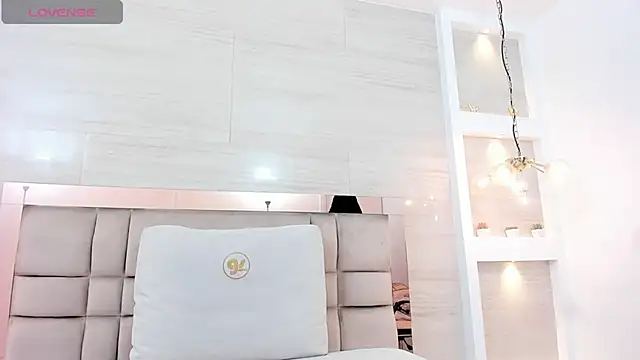 Snapshot of ankara_brownn chatting on March 2025 08:00:02 PM ankara brownn online show from March 2025 08:00:02 PM