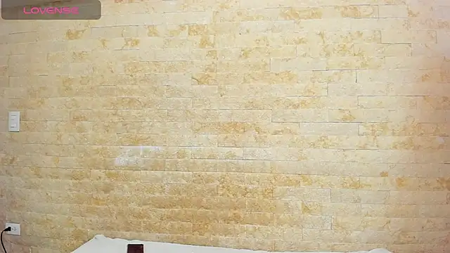 Snapshot of ankara_brownn chatting on December 2025 12:32:01 PM ankara brownn online show from December 2025 12:32:01 PM