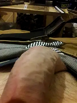 Snapshot of Tomassasdss chatting on October 2025 04:44:01 AM Tomassasdss online show from October 2025 04:44:01 AM