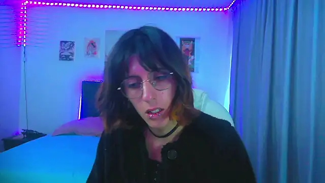 goth minerva online show from July 2026 01:36:02 PM