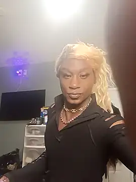 Snapshot of ItsBarbieBitcxxxx69 chatting on March 2025 06:00:02 AM ItsBarbieBitcxxxx69 online show from March 2025 06:00:02 AM