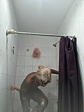 Snapshot of ItsBarbieBitcxxxx69 chatting on November 2025 08:14:01 AM ItsBarbieBitcxxxx69 online show from November 2025 08:14:01 AM