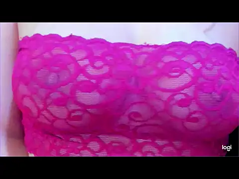 Snapshot of SammyDirtySlut chatting on October 2025 03:42:02 AM SammyDirtySlut online show from October 2025 03:42:02 AM