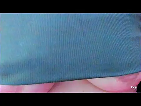 Snapshot of SammyDirtySlut chatting on December 2025 08:12:01 AM SammyDirtySlut online show from December 2025 08:12:01 AM