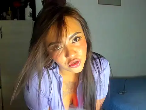 KatyBrunette online show from November 2025 01:33:02 AM