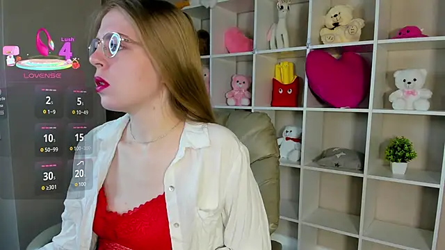 Joann Shermann online show from October 2025 01:04:02 AM