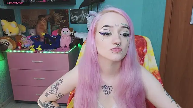 Manuela unicorn online show from September 2025 04:50:01 PM