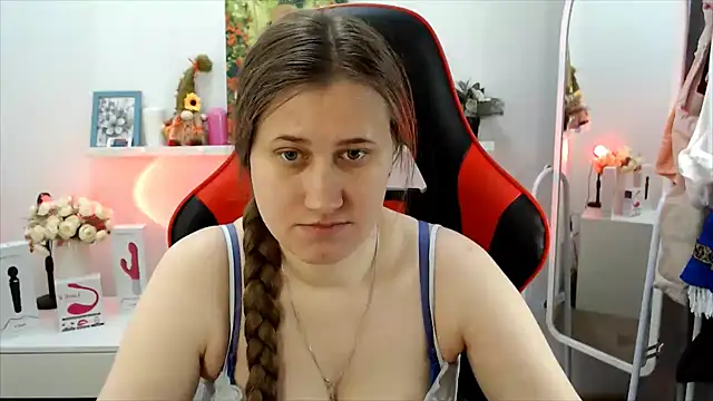 Lucky Lana online show from May 2026 02:40:01 AM